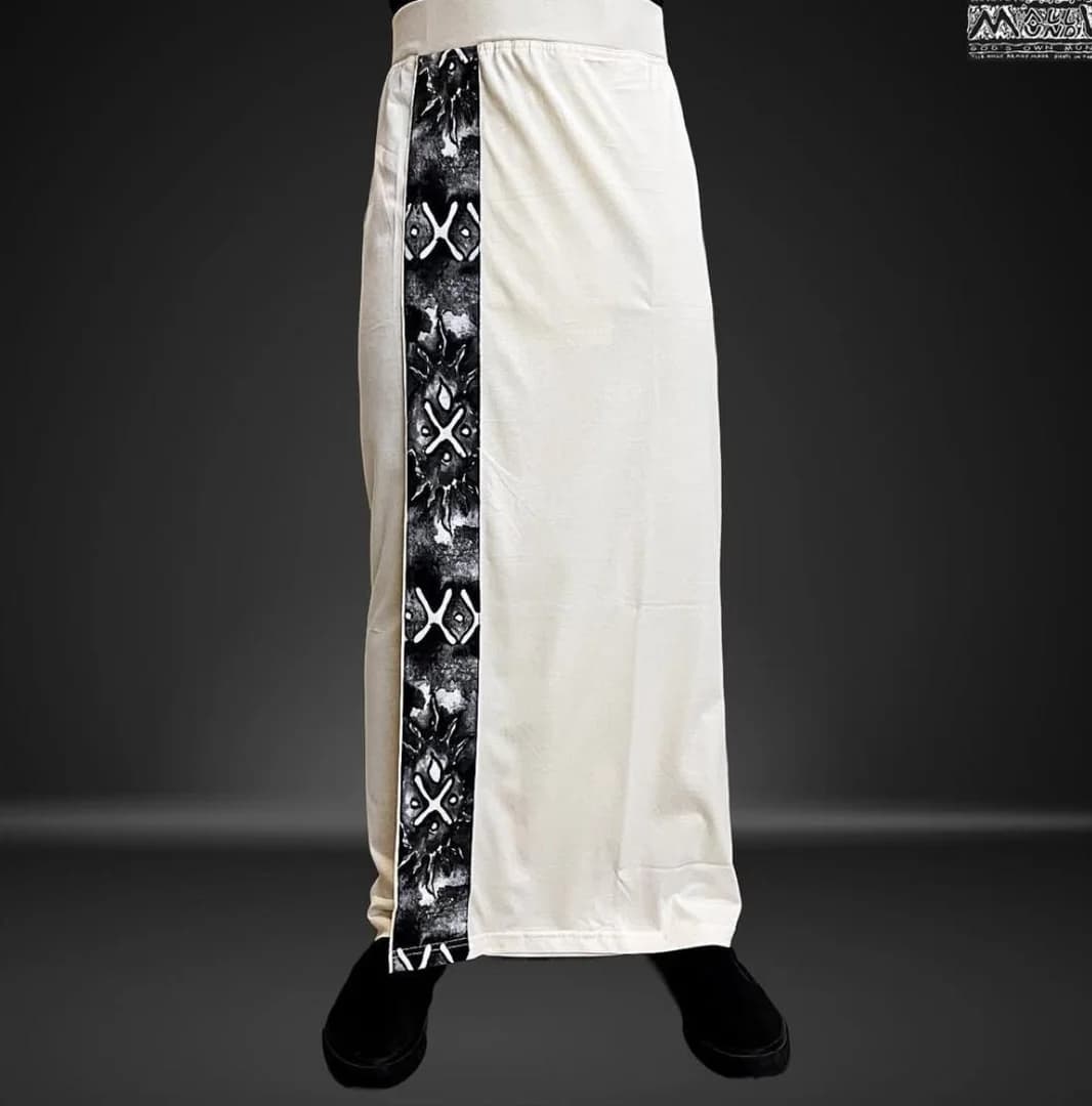 OFF WHITE MUNDU w DESIGNER PRINT